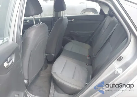 2022 Hyundai Accent Se z USA, uszkodzony, nr VIN 3KPC24A64NE183001